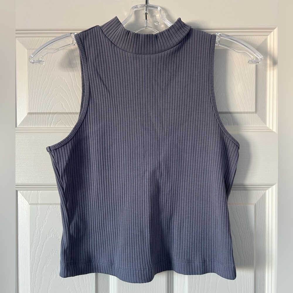 Old Navy Ribbed Sleeveless Mock Neck Tank